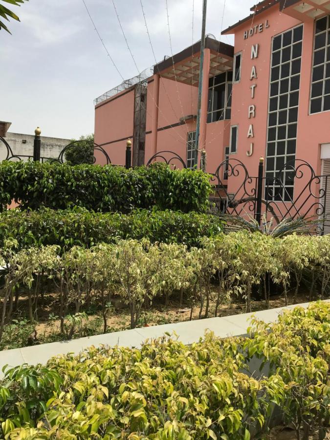 Hotel Natraj Bulandshahr Eksteriør billede