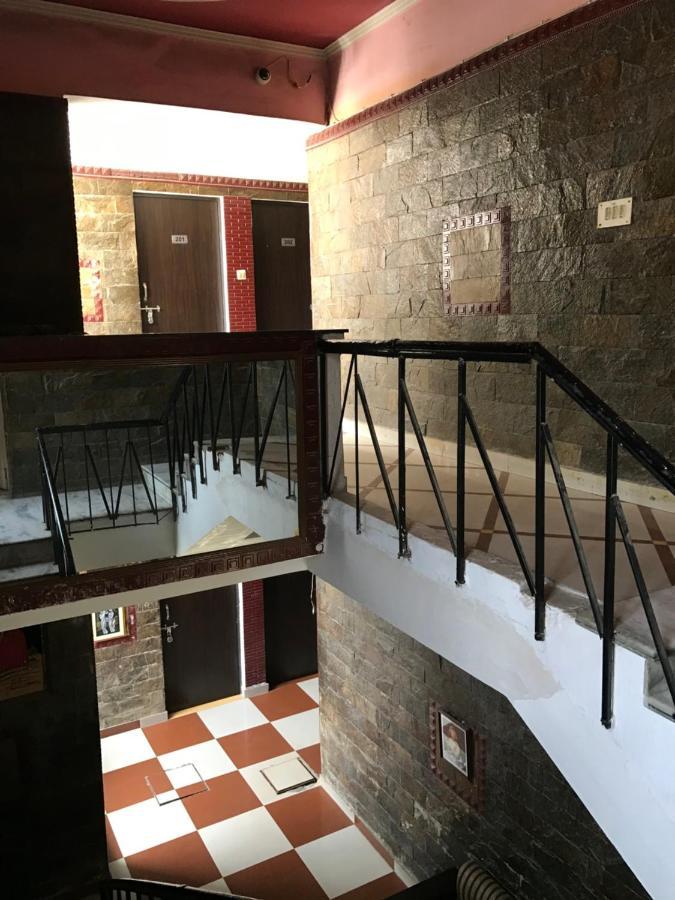 Hotel Natraj Bulandshahr Eksteriør billede